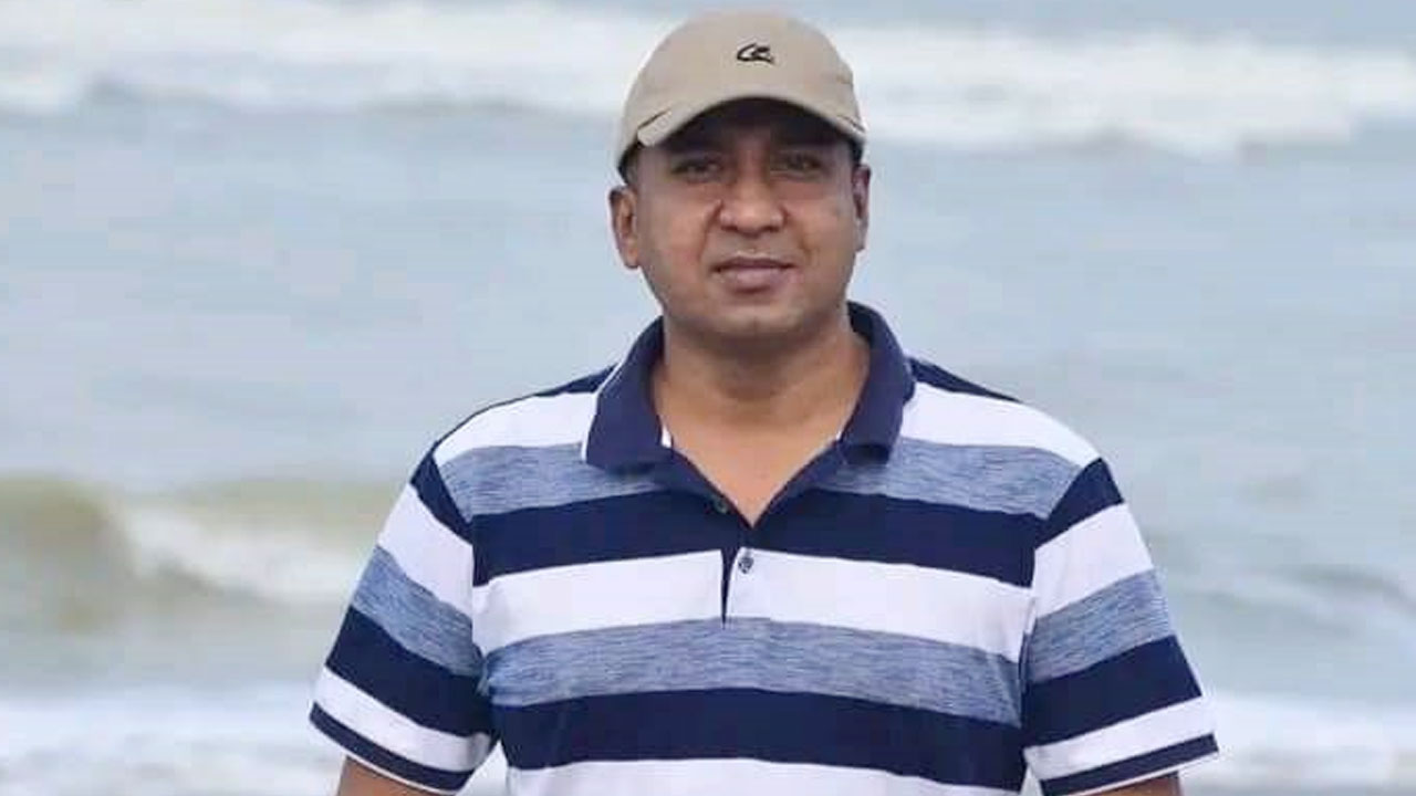 মুজিবনগর বিশ্ববিদ্যালয়ের প্রথম উপাচার্য অধ্যাপক রবিউল ইসলাম