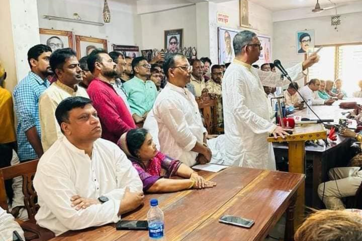 খুলনায় প্রধানমন্ত্রীর জনসভা সফল করতে নড়াইলে কেন্দ্রীয় আ’লীগ নেতারা