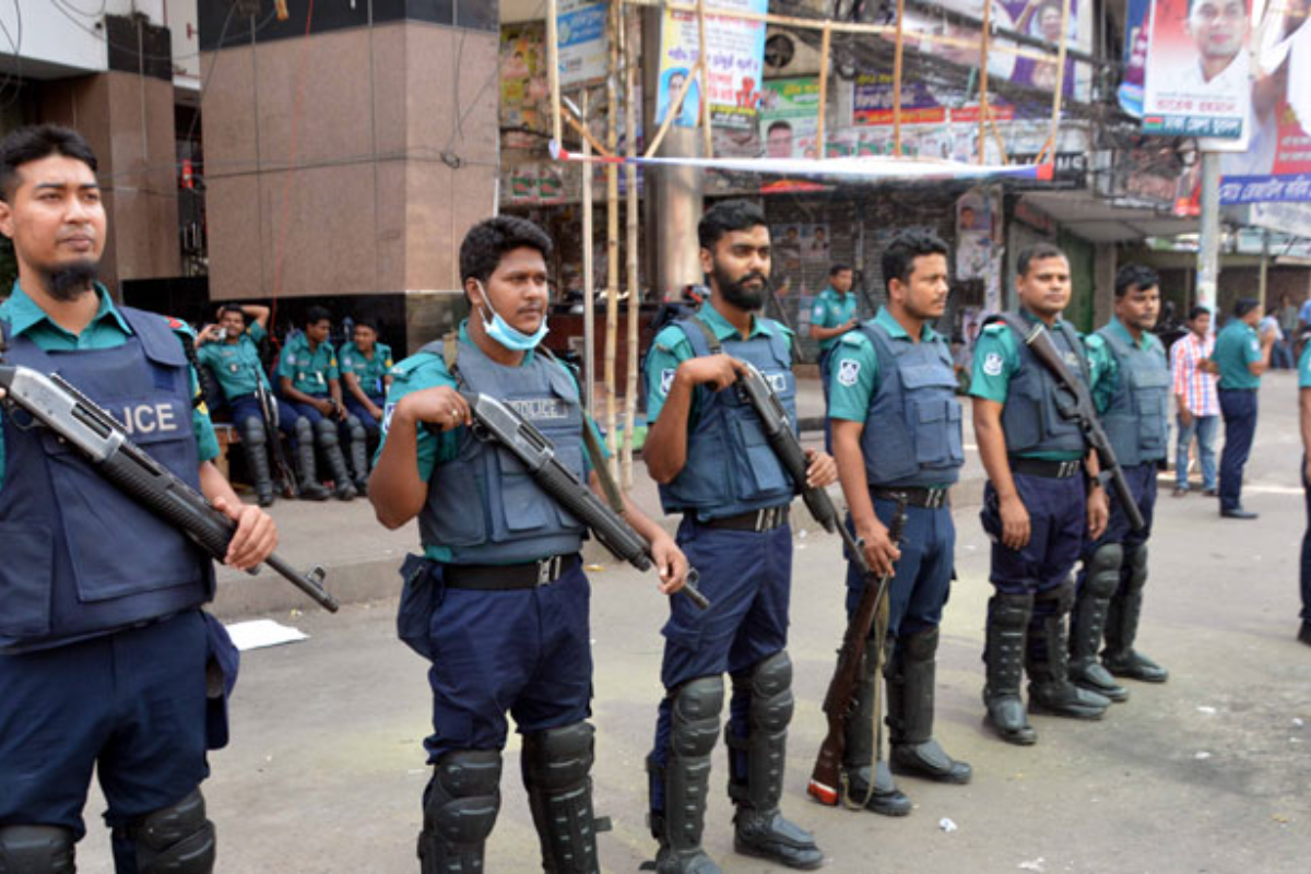 রাজধানীতে ৮ দিনে ৮৯ মামলা, গ্রেফতার ২১৭২
