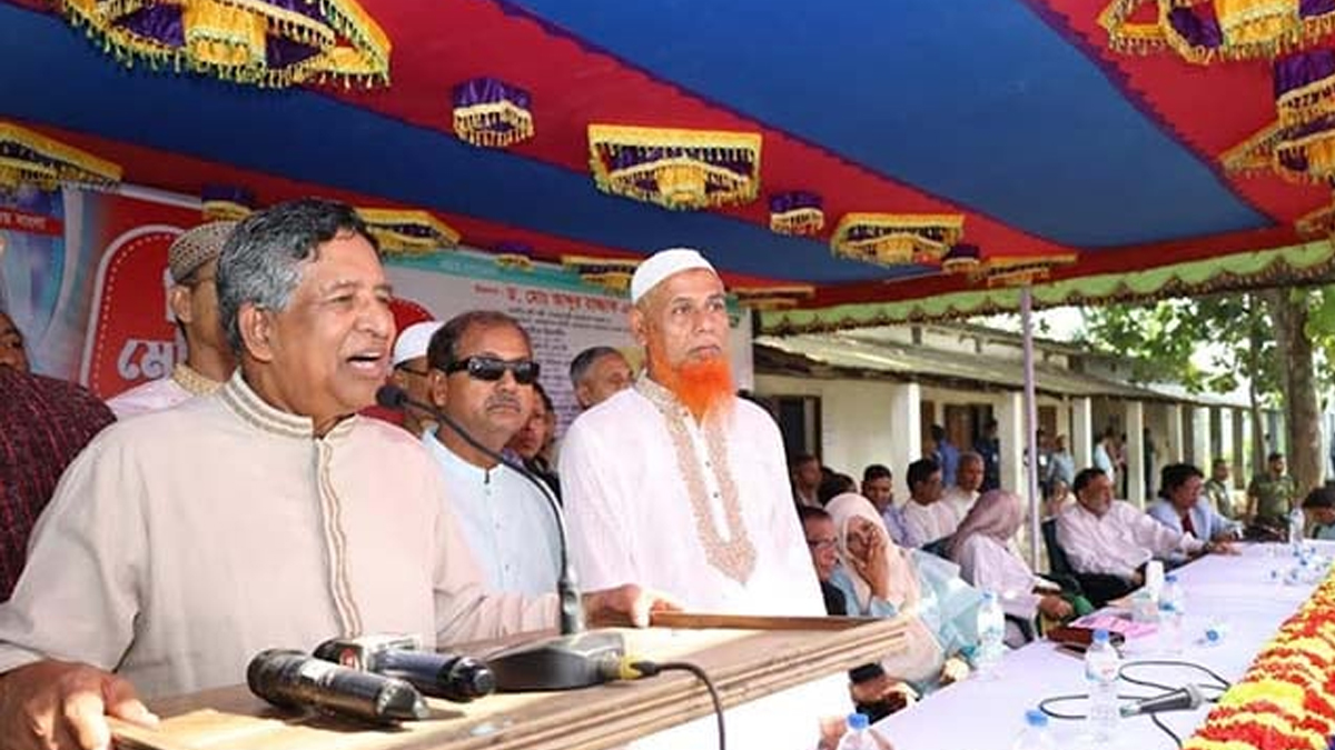 বিএনপি না আসলেও নির্বাচন যথাসময়ে হবে : কৃষিমন্ত্রী