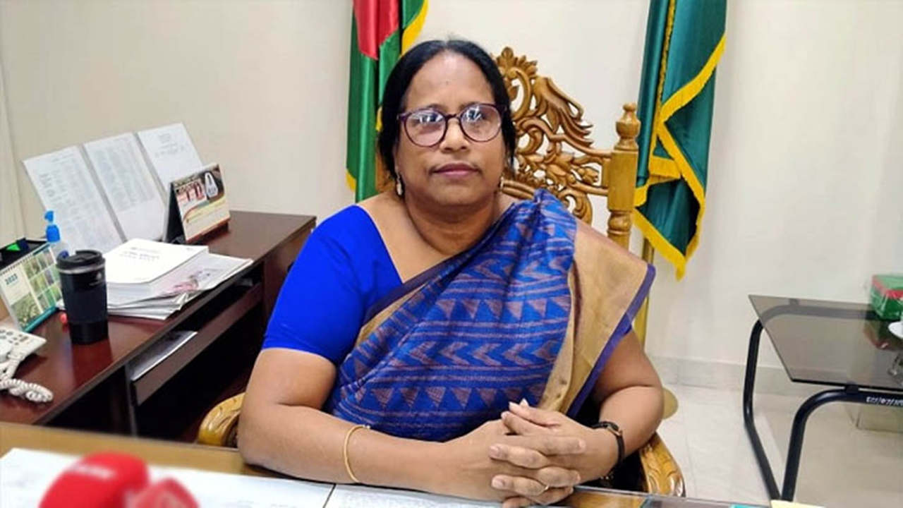 বিএনপি নির্বাচনে আসলে সময়ের মধ্যেই আসতে হবে : ইসি রাশেদা