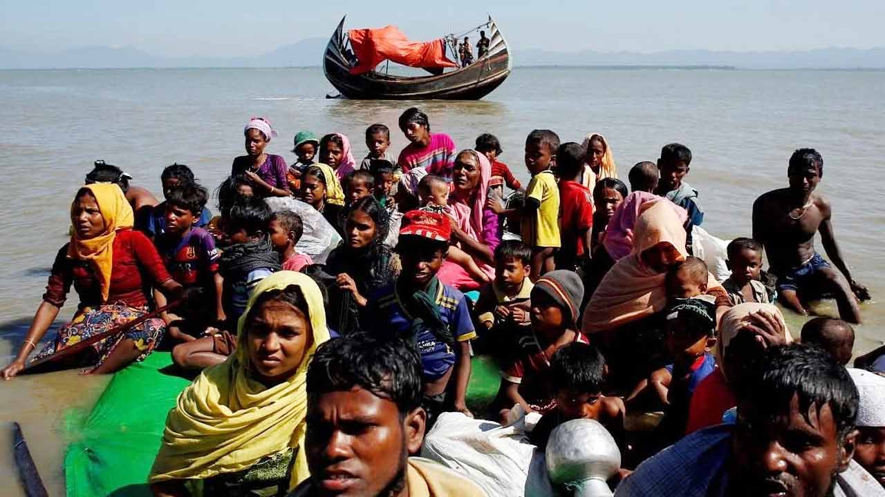 রোহিঙ্গাদের শিবির ছাড়ার হার বাড়ছে, সঙ্গে নিচ্ছেন শিশুদের