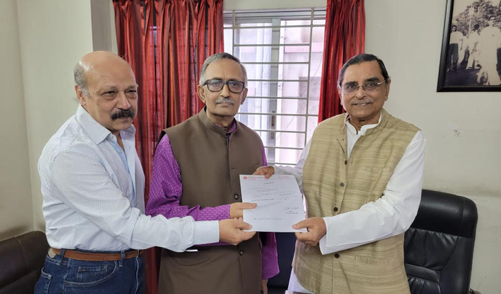 নির্বাচনে ওয়ার্কাস পার্টি, মনোনয়ন নিলেন মেনন-বাদশা