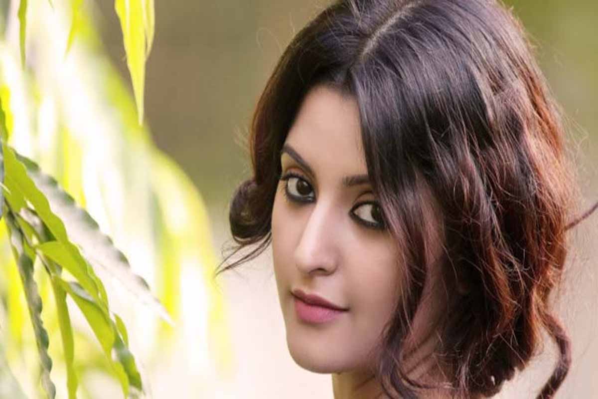 পরীমনির স্বাভাবিক হতে সময় লাগবে কেন?