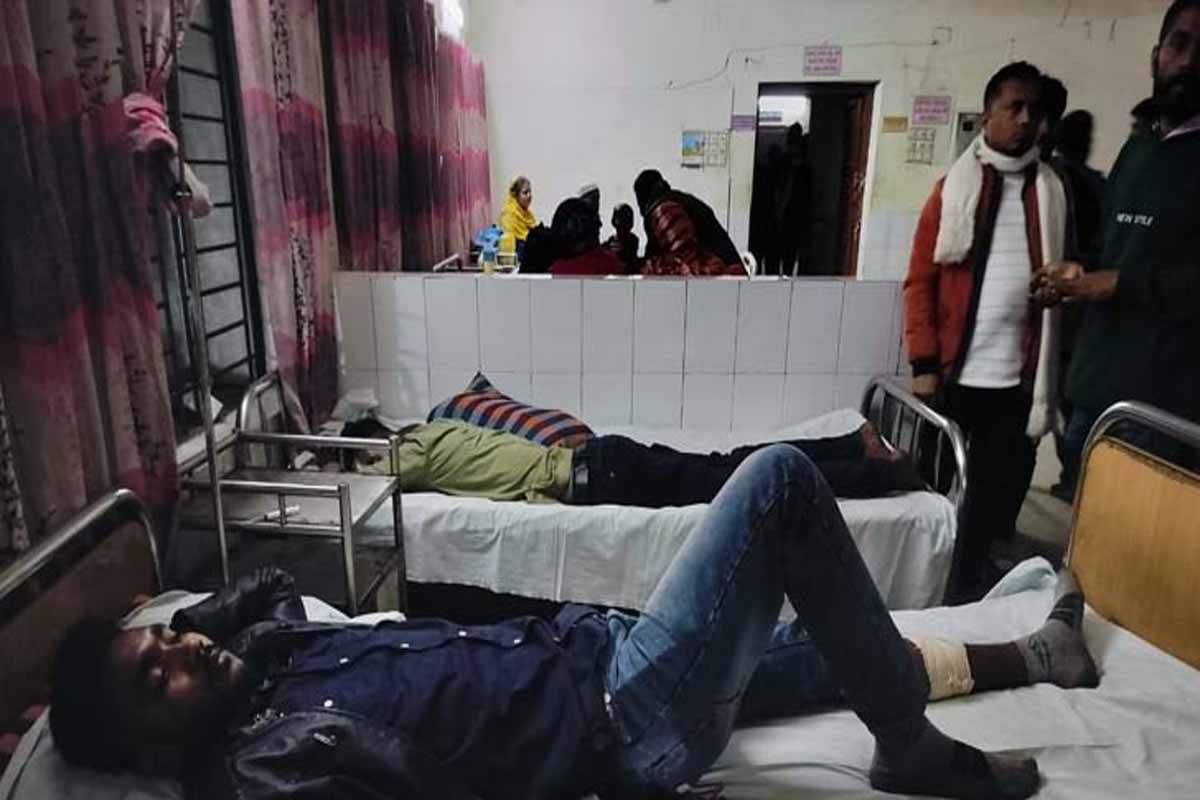 স্বতন্ত্র প্রার্থীর সমর্থকদের ওপর হামলা ভাঙচুর, আহত ১০