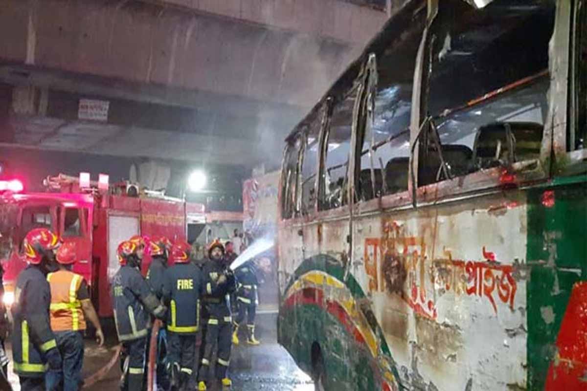 হরতাল-অবরোধে পুড়েছে ২৭০ যানবাহন