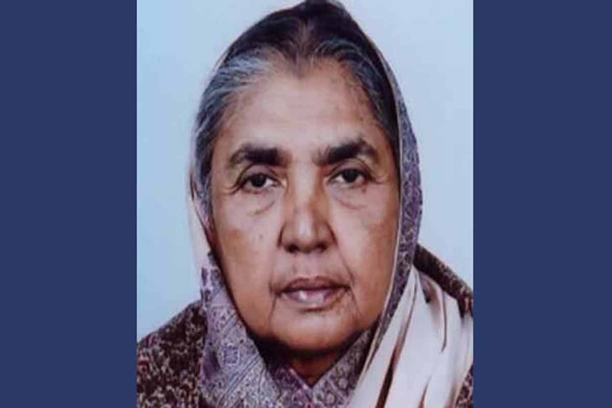 আয় কমেছে সংসদ উপনেতা মতিয়া চৌধুরীর