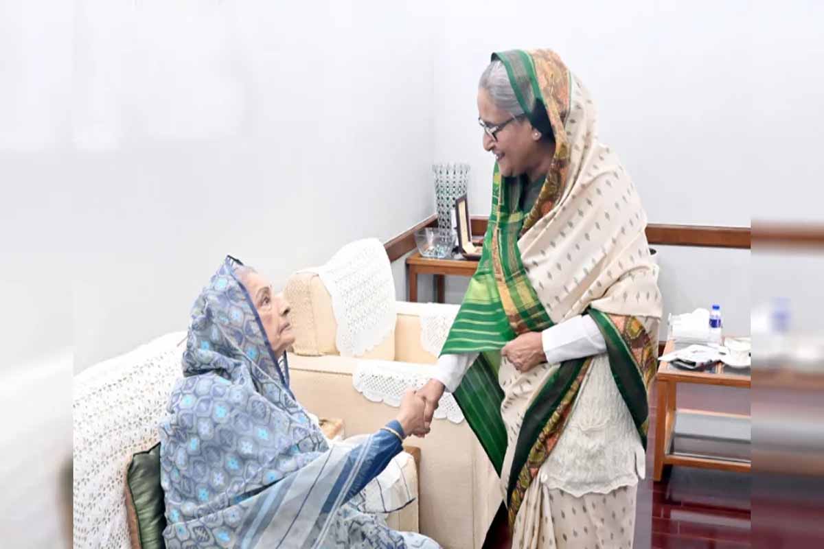 জাতীয় পার্টির সঙ্গে জোট না করতে প্রধানমন্ত্রীকে রওশনের অনুরোধ