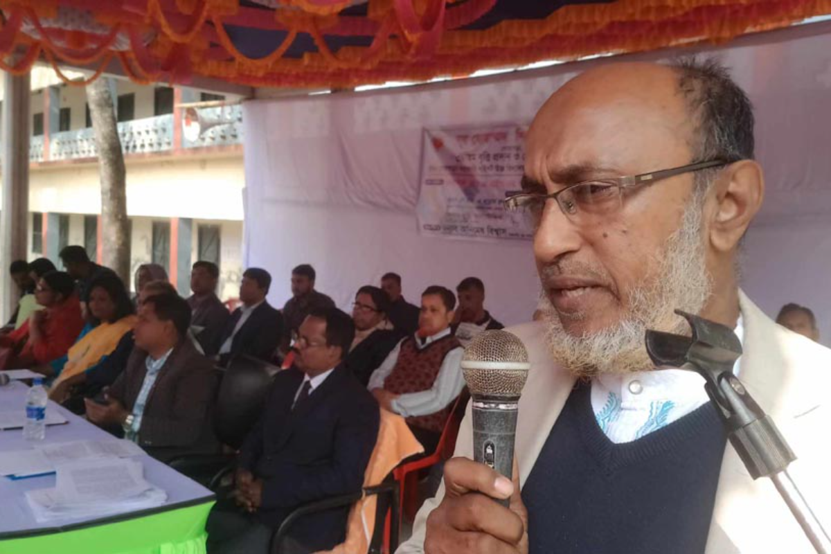 নড়াইলে নূর মোহাম্মদ শিক্ষা কল্যাণ ট্রাস্টের বৃত্তি প্রদান