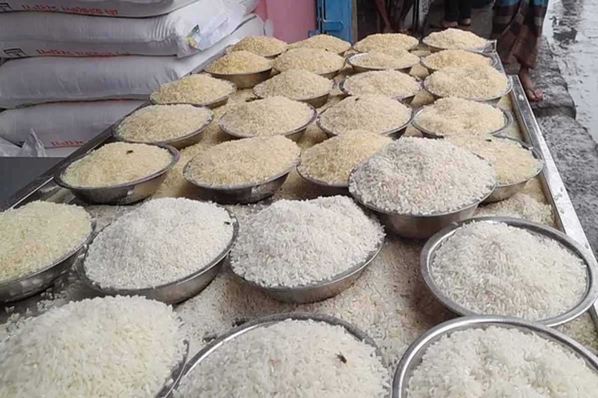 চট্টগ্রামে যে কারণে বেড়েছে চালের দাম