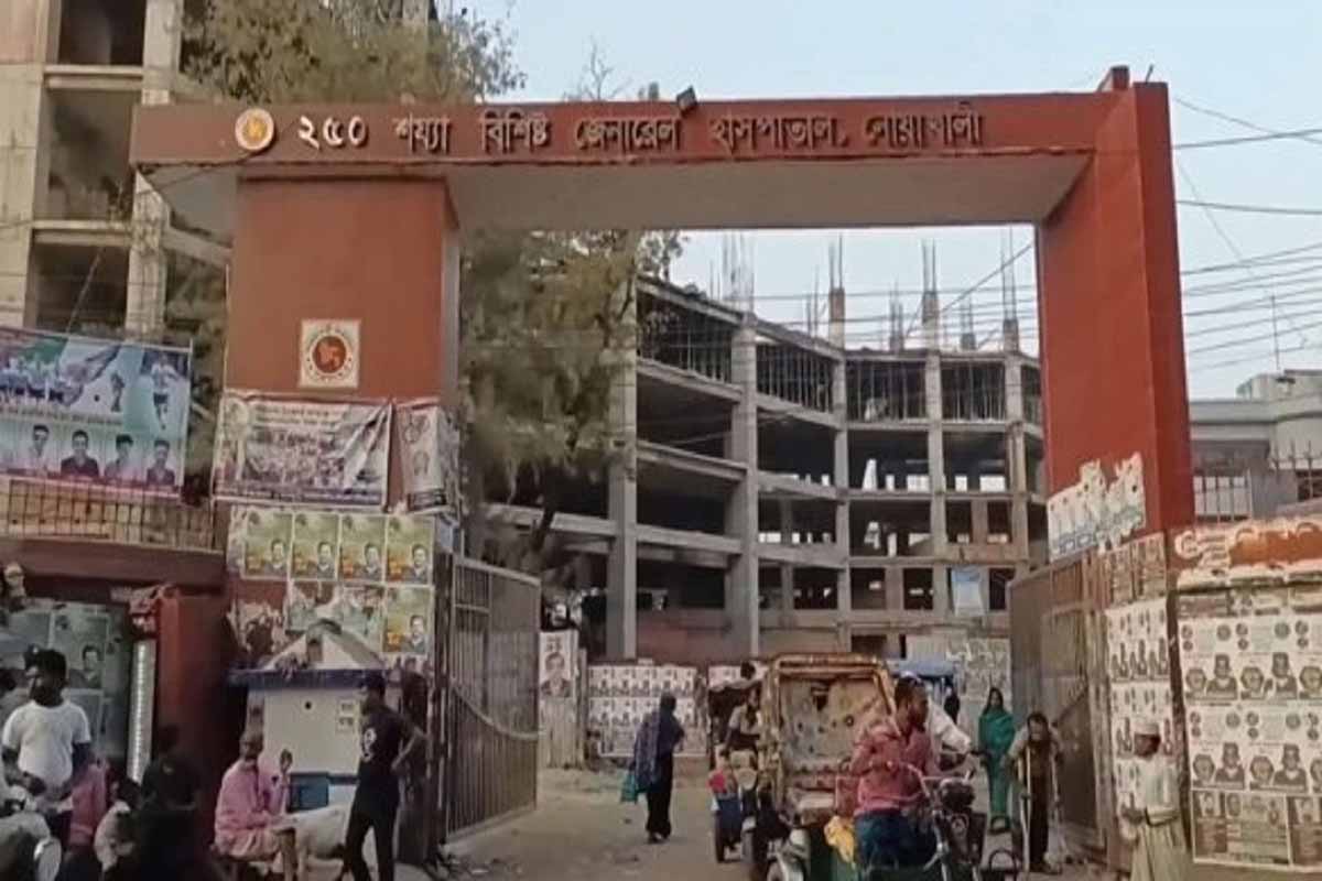 স্কুলছাত্রীকে এক মাস আটকে রেখে ধর্ষণ, যুবক গ্রেপ্তার