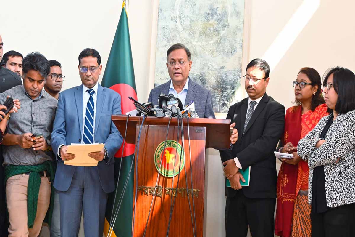 সবার সঙ্গেই আমাদের চমৎকার সম্পর্ক : পররাষ্ট্রমন্ত্রী