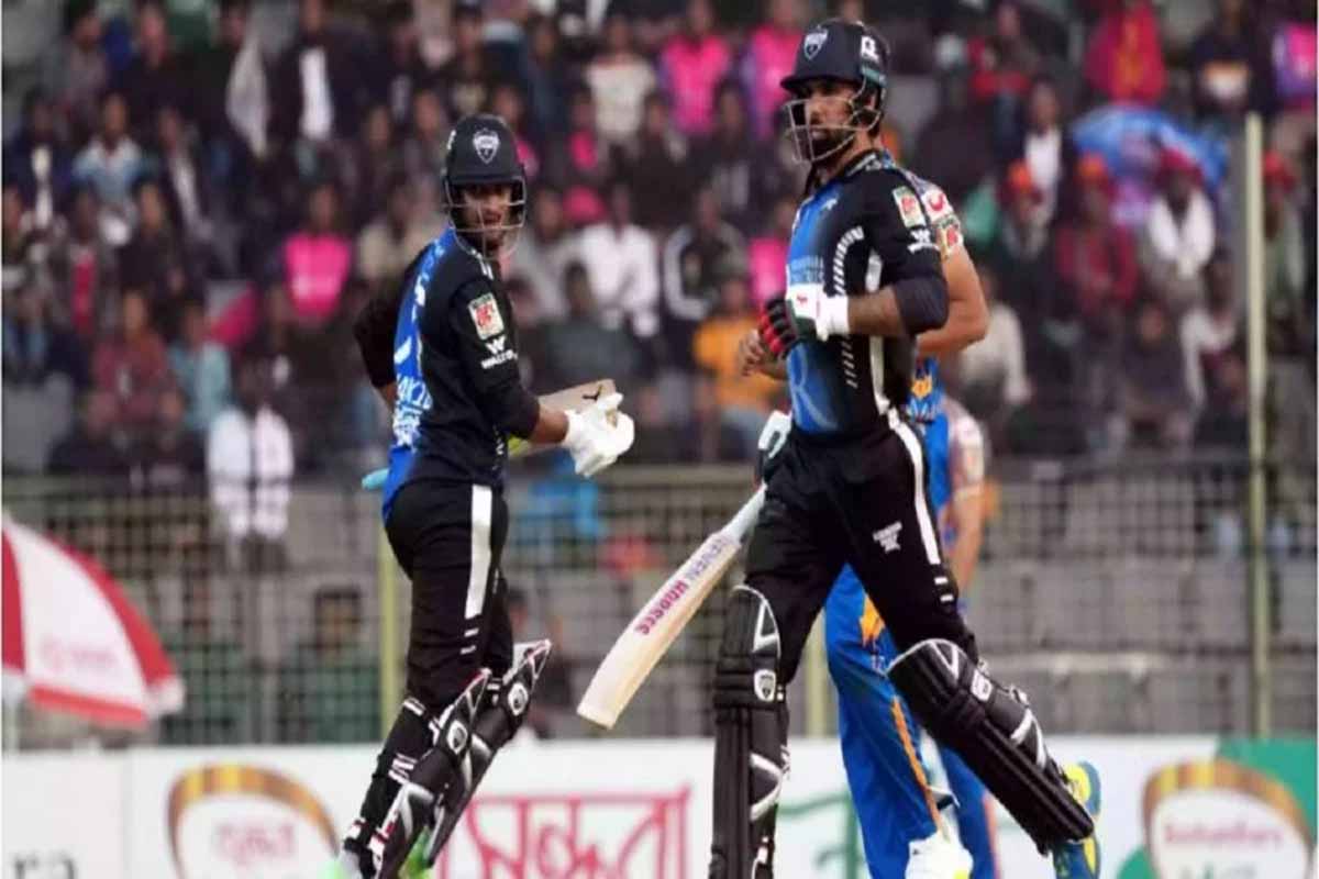 বিপিএলে টানা তিন ম্যাচে খুলনার জয়