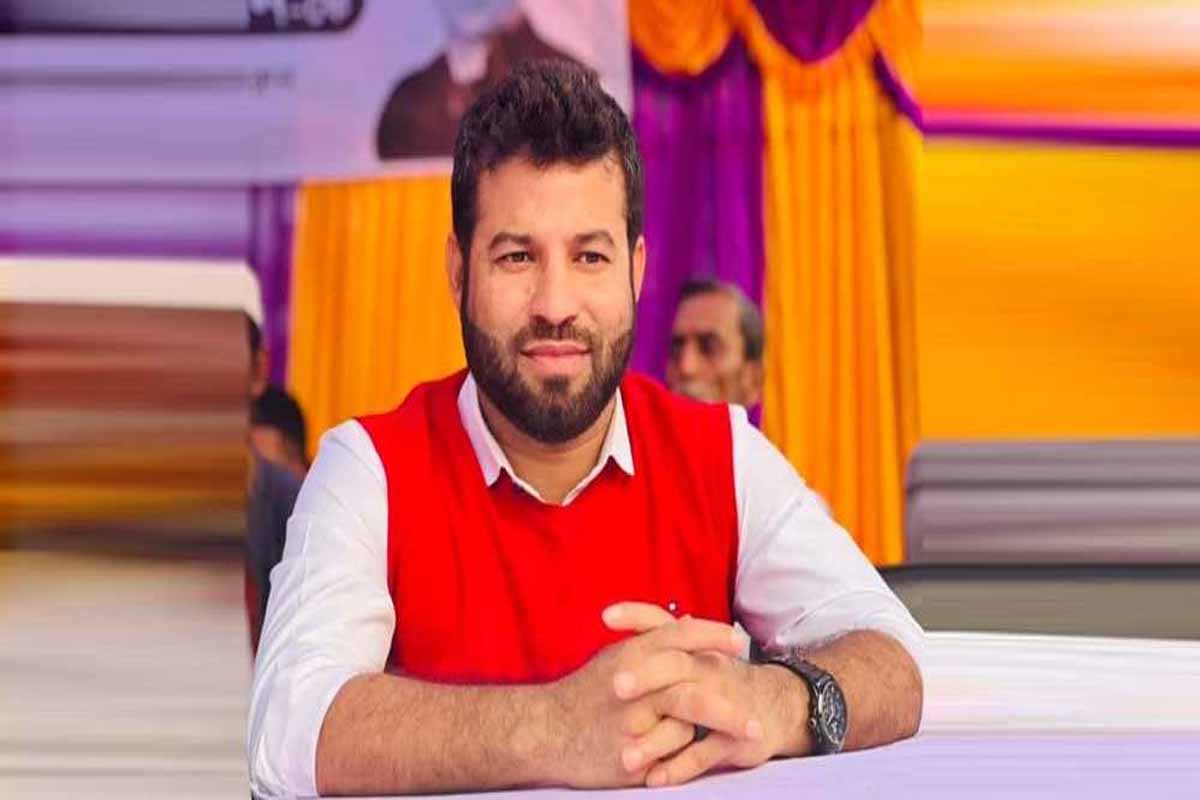 পাওনা টাকা আদায়ে উপজেলা ভাইস চেয়ারম্যানের উপর চড়াও