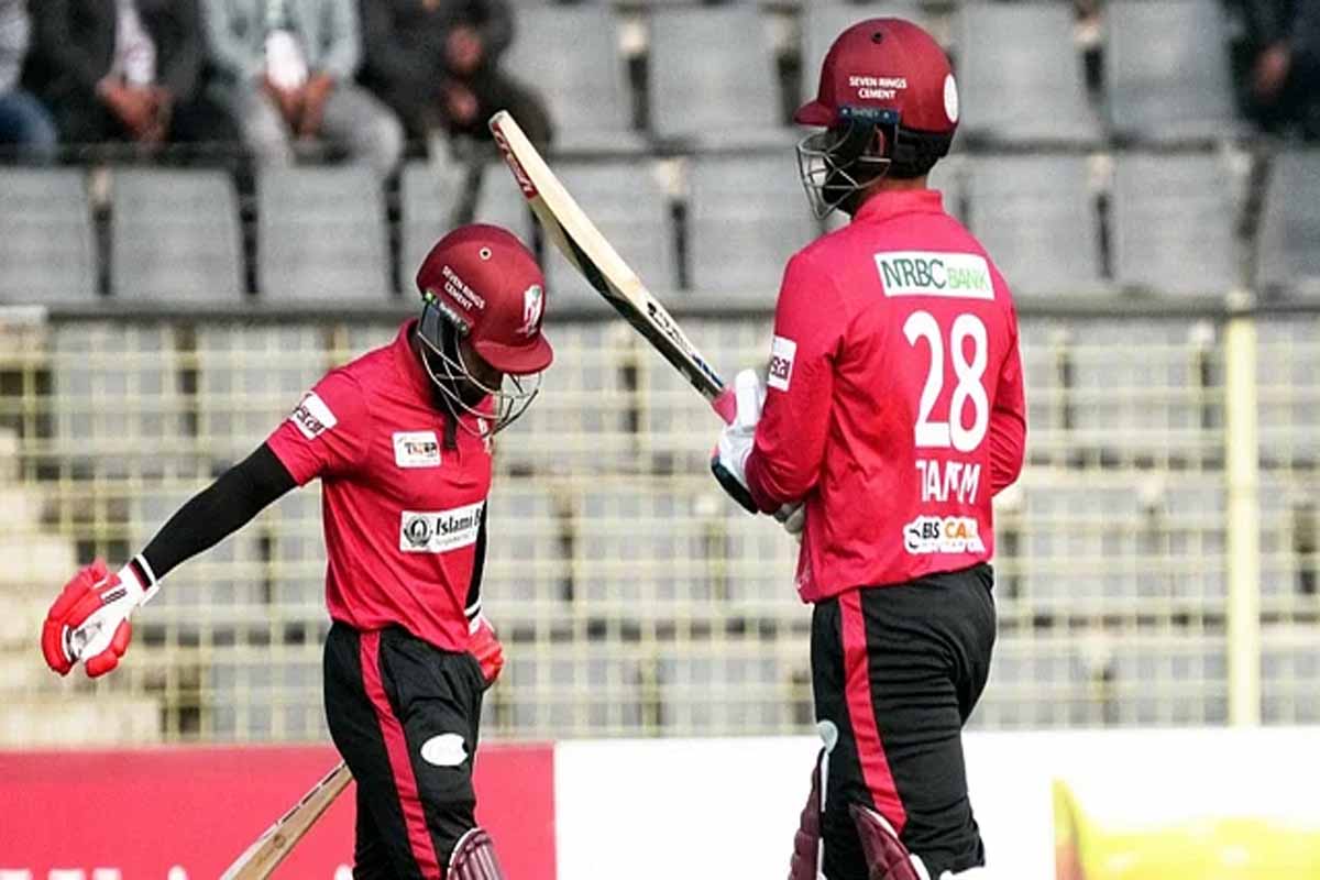 হারের পর তামিমদের মন্থর ব্যাটিংয়ের দিকে আঙুল তুললেন মিরাজ