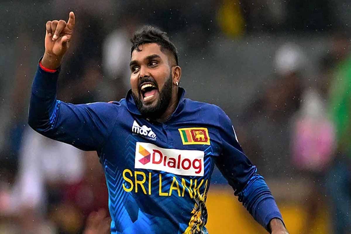 ছয় মাস পর মাঠে ফিরে ৭ উইকেট নিলেন হাসারাঙ্গা