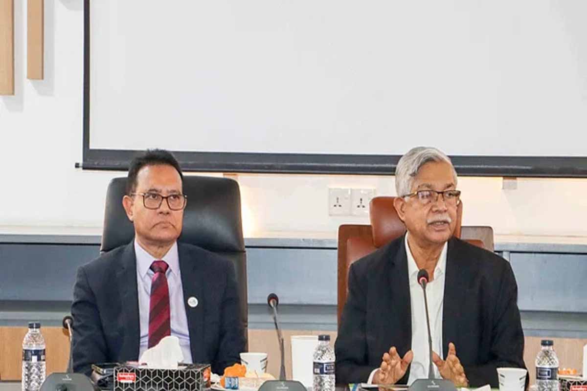 ভূমিসেবা ব্যবস্থার সাইবার নিরাপত্তাকে সর্বোচ্চ গুরুত্ব দিয়েছে সরকার: ভূমিমন্ত্রী