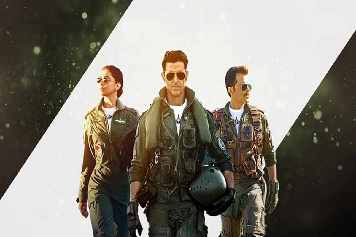 মুক্তির আগে জটিলতায় হৃতিক-দীপিকার ‘ফাইটার’, কিছু দেশে নিষিদ্ধ