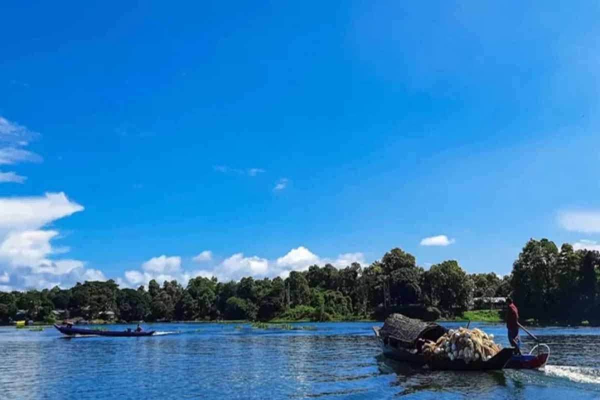 রাঙ্গামাটির ১৮ দুর্গম কেন্দ্রে হেলিকপ্টারে যাবে নির্বাচনি সরঞ্জাম