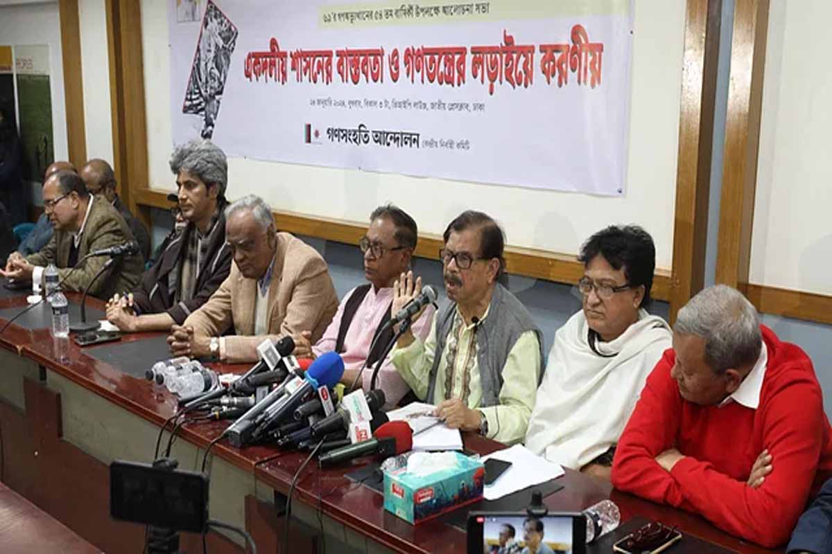 নিজেদের নিরাপদে রেখে আন্দোলন ফলপ্রসূ হবে না