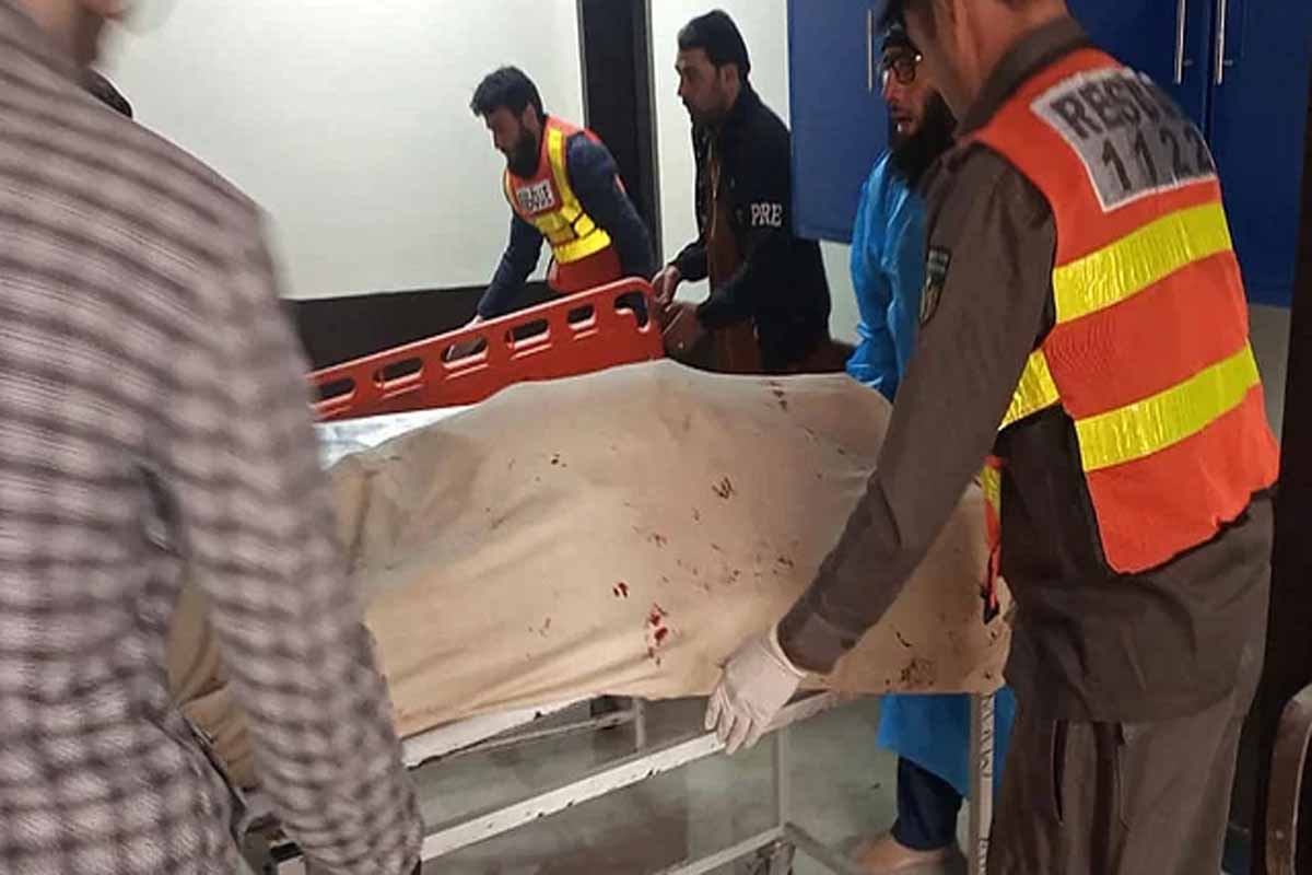 পাকিস্তানে বোমা হামলায় পোলিও সুরক্ষা দলের ৫ পুলিশ নিহত