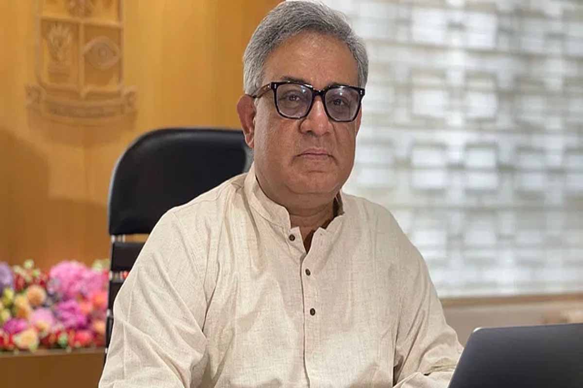 ঢাবির ৯৬ বিভাগ-ইনস্টিটিউটের ৪৮টিতে গত বছর পর্যন্ত স্নাতকোত্তরে থিসিস ছিল না: উপাচার্য