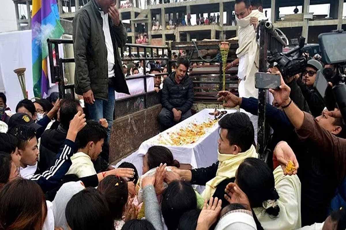 মণিপুরে পদযাত্রার অনুমতি পেলেন না রাহুল গান্ধী, সহিংসতার কথা স্বীকার করলেন মুখ্যমন্ত্রী