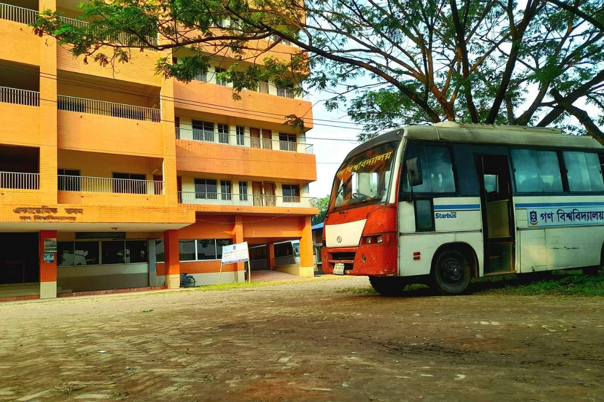 গবিতে ইভটিজিংয়ের ঘটনায় মারধর