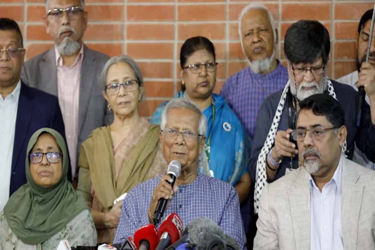 গ্রামীণ টেলিকম ভবনে দখলদারদের হানা, অভিযোগ ইউনূসের