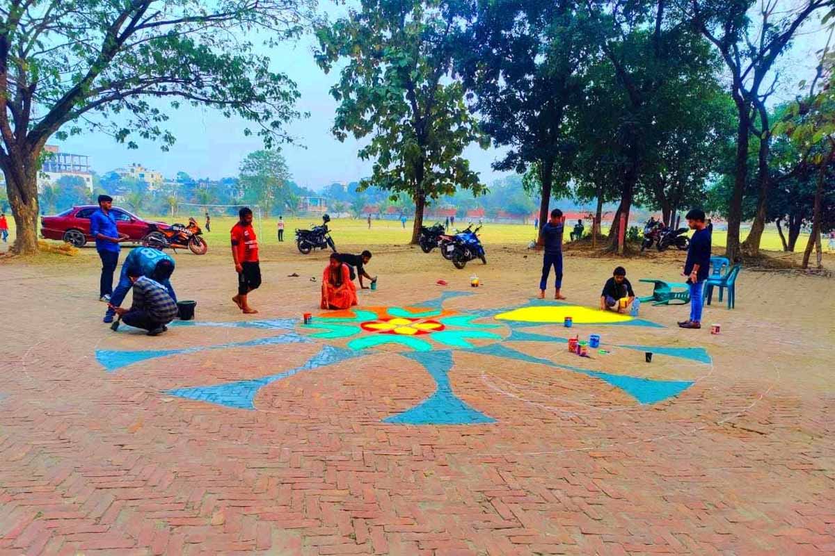গবিতে রাত পোহালেই পিঠা উৎসব, চলছে শেষ মুহুর্তের প্রস্তুতি