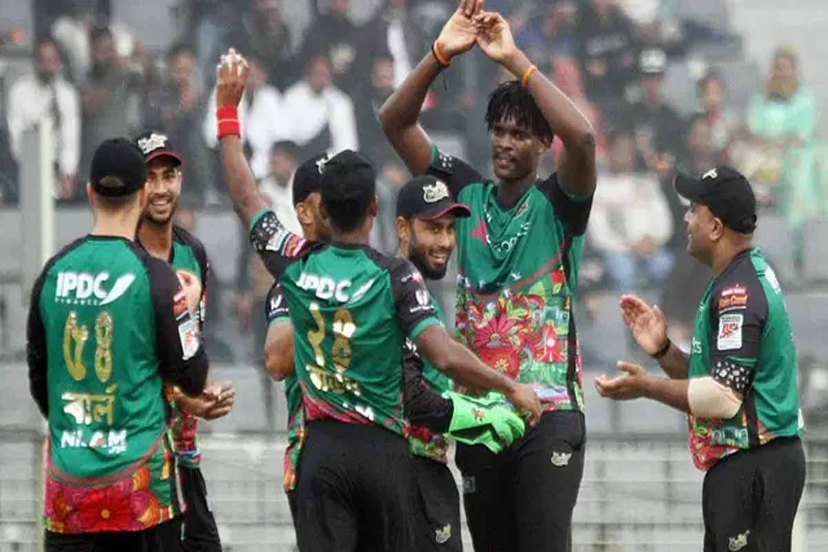 মাশরাফিহীন সিলেটের হারের বৃত্ত ভেঙে জয়, ঢাকা ‘বন্দী’ হারের বৃত্তে