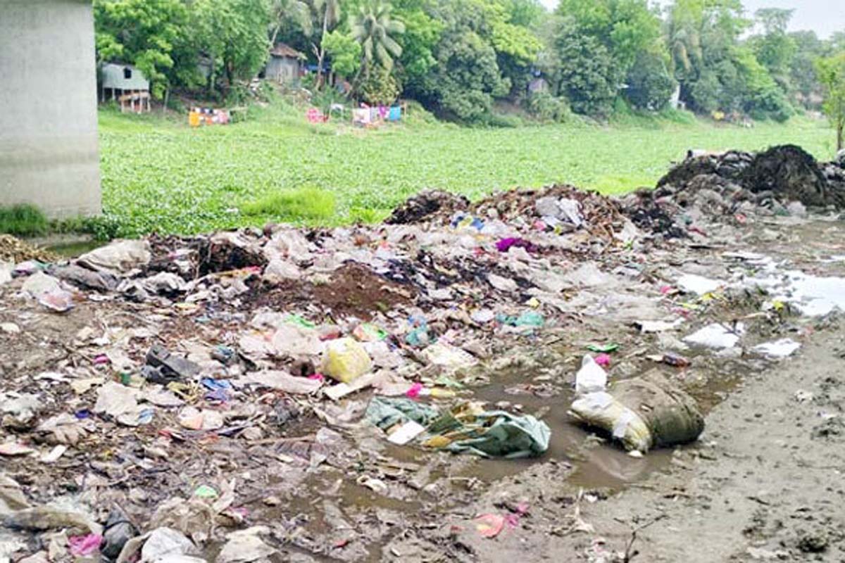 দখল-দূষণে মরছে কুমার, ঈদের পরে উচ্ছেদের ঘোষণা