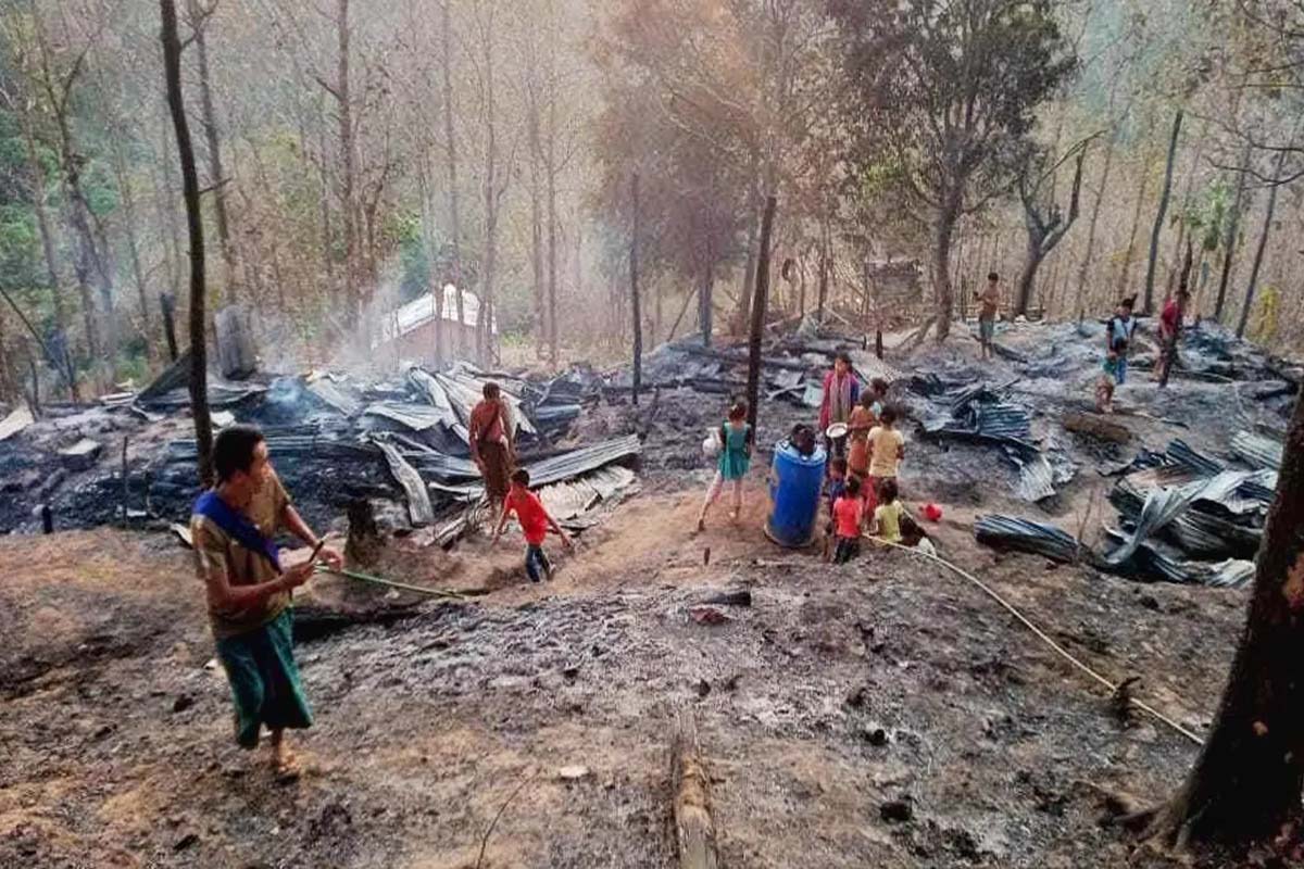 কাপ্তাইয়ে বসতবাড়িতে আগুন