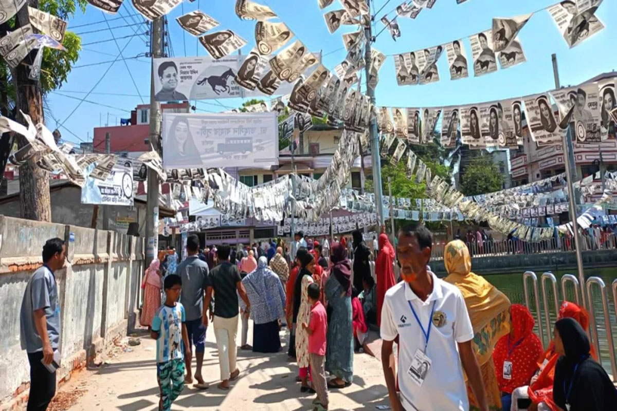 দুই সিটির ভোটগ্রহণ শেষ, চলছে গণনা