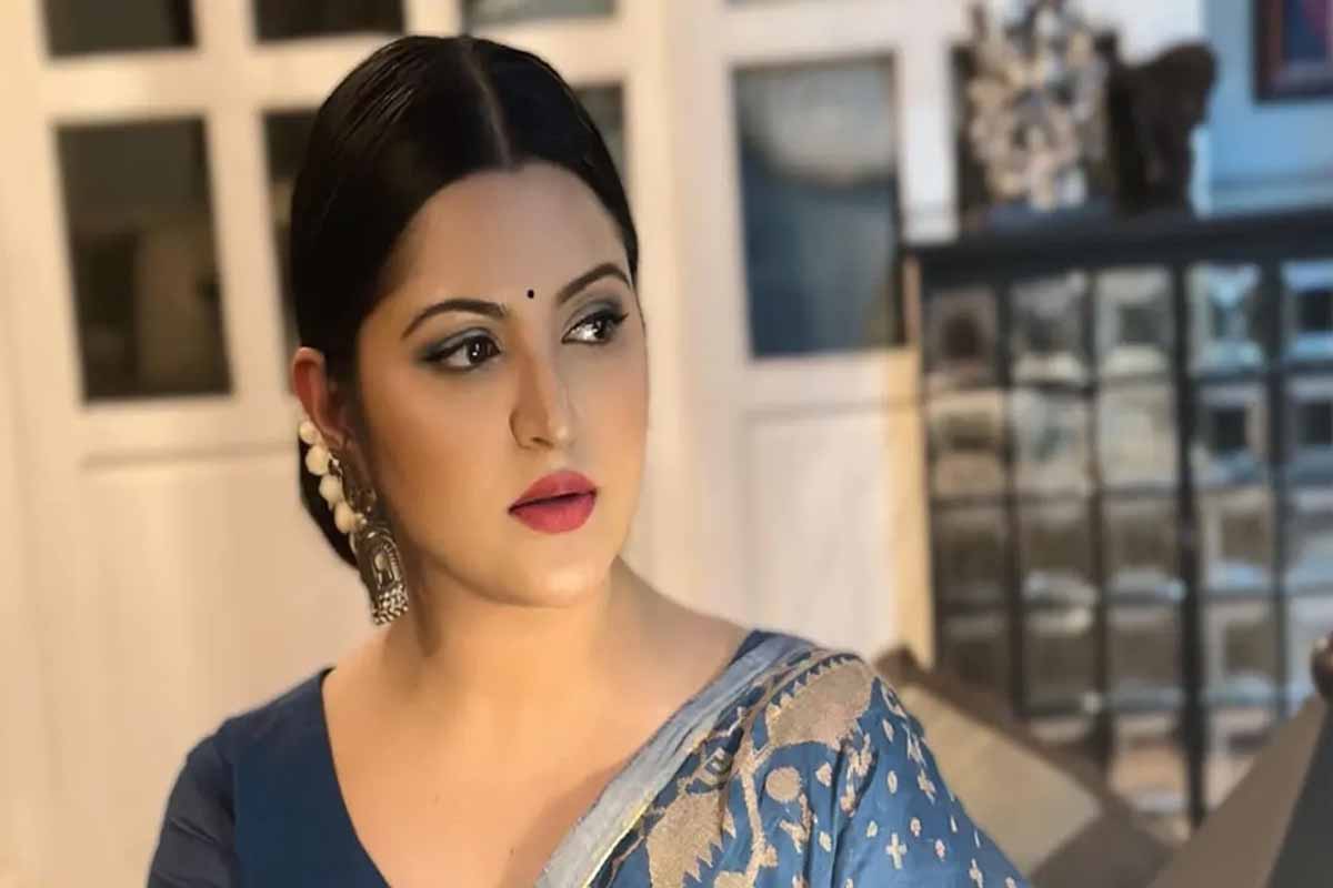 নাসির উদ্দিনকে ১০০০ টাকা দিতে পরীমণিকে নির্দেশ আদালতের