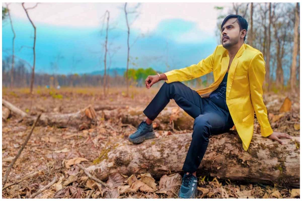 হিরো আলমের ফেসবুক পেজ হ্যাক, ছড়ানো হচ্ছে অশ্লীল ছবি