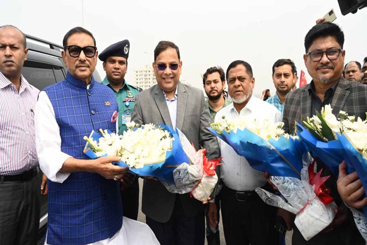আমি মন্ত্রী আমি তো বাস ঠিক করব না : ওবায়দুল কাদের