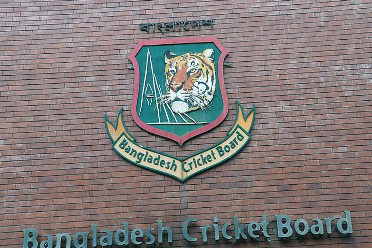 ব্যবসা-বাণিজ্যেই বেশি আগ্রহ বিসিবির!