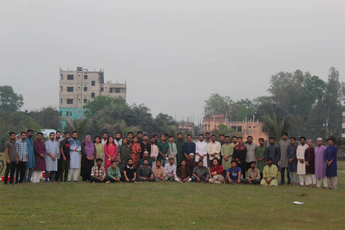 বিদেশি শিক্ষার্থীদের নিয়ে গবিসাসের ইফতার