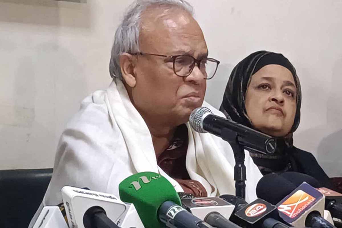‘নাহিদ রেইন’ কে দুষলেন রিজভী