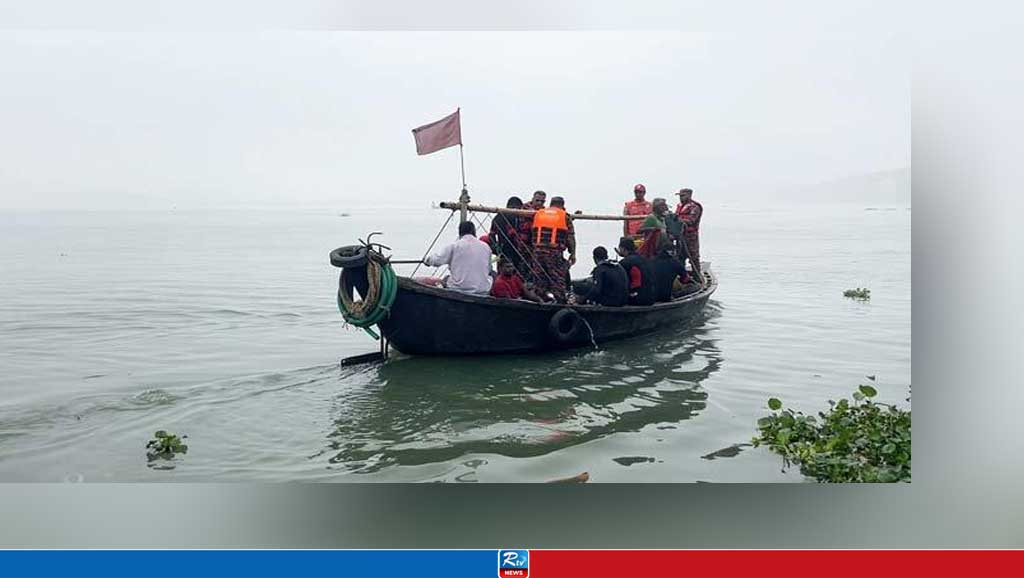 মেঘনায় ট্রলারডুবি : এখনো নিখোঁজ ৮ জন
