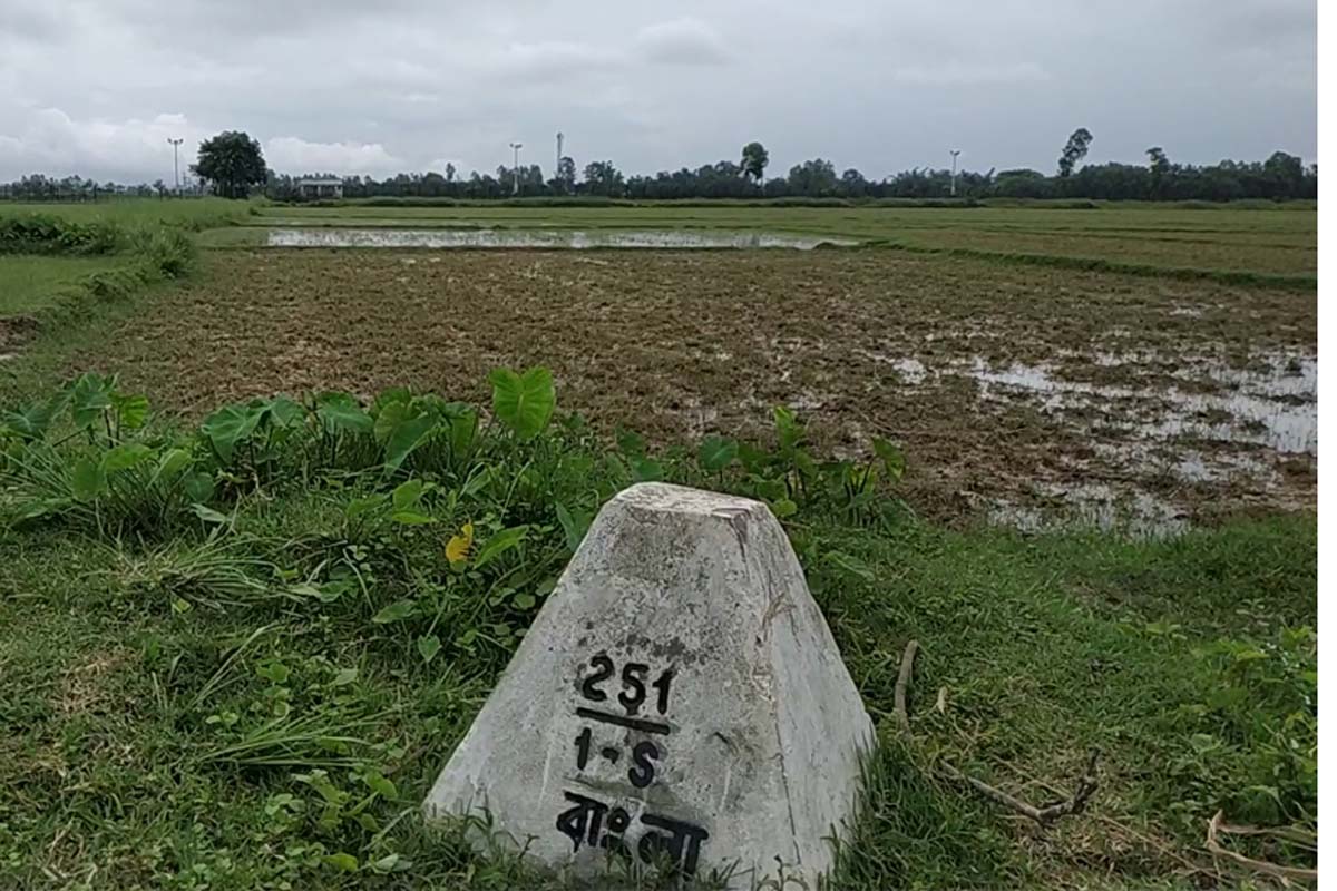 নওগাঁ সীমান্তে বিএসএফের গুলিতে বাংলাদেশি নিহত
