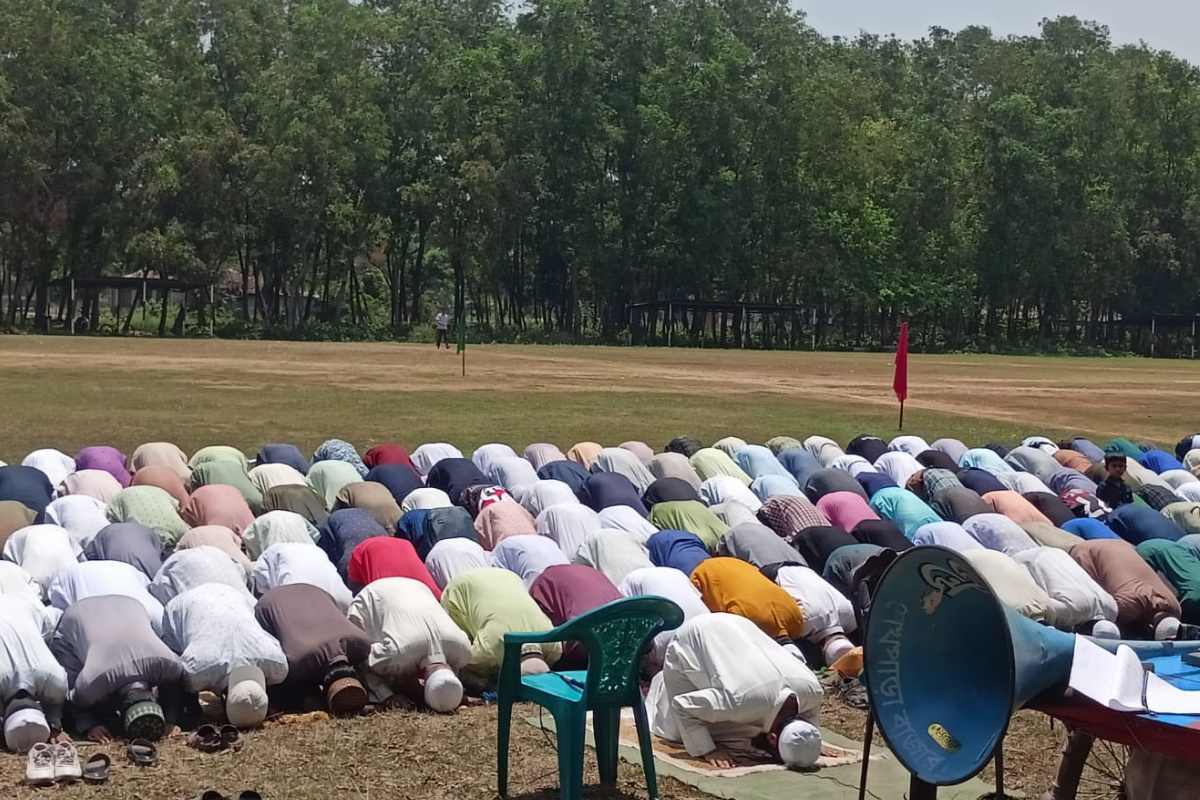 ইবিতে বৃষ্টির আশায় ইসতিসকার নামাজ আদায়