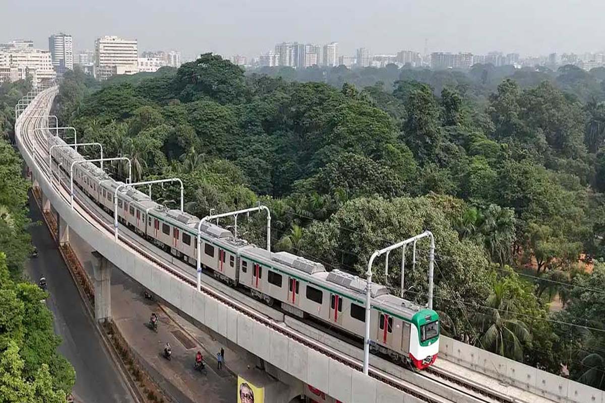 ভাড়া বাড়তে পারে মেট্রোরেলের 
