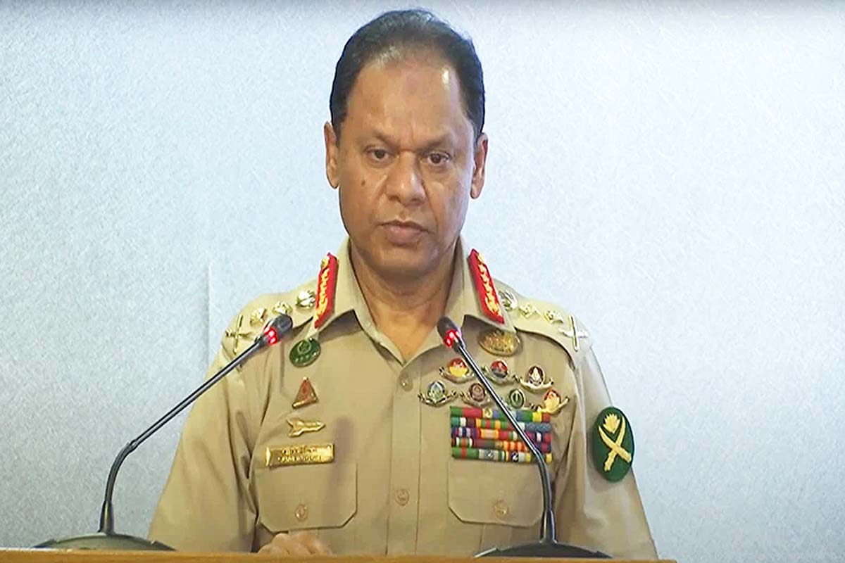 এক বন্ধুরাষ্ট্রকে খুশি করতে গিয়ে অন্যের বিরাগভাজন হতে পারি না: সেনাপ্রধান