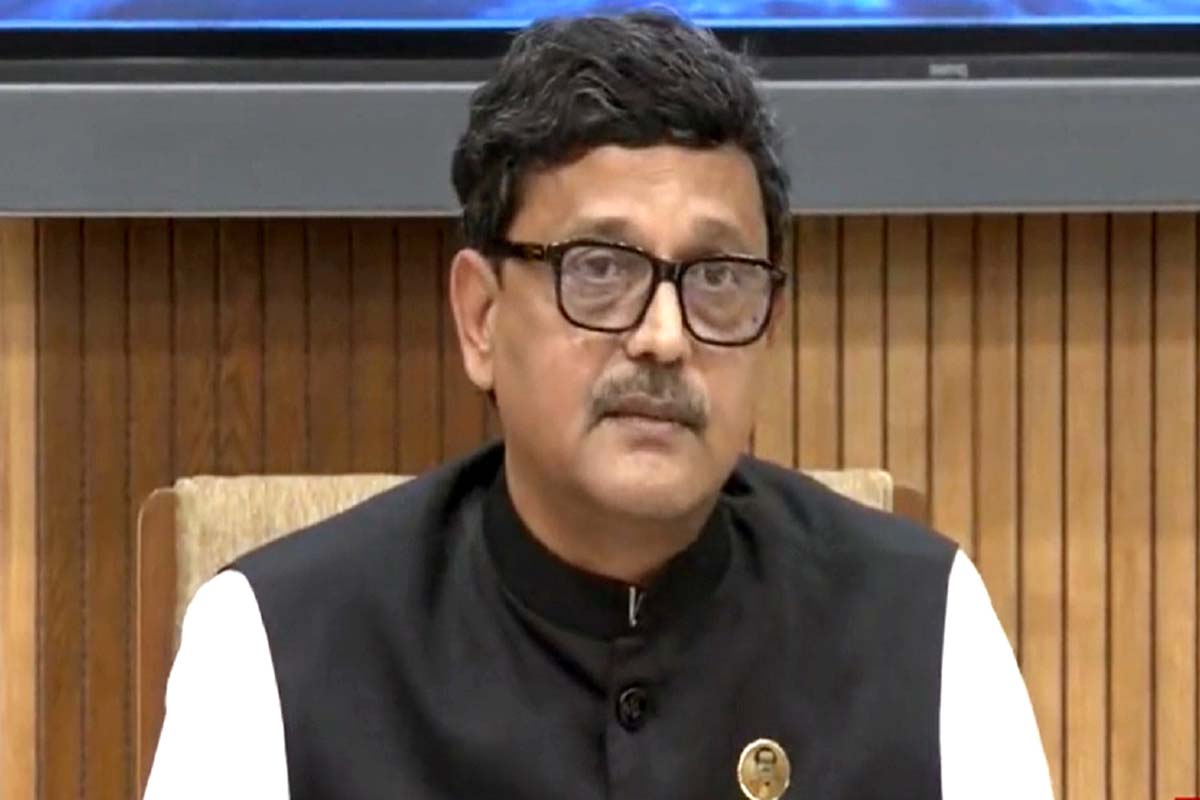 প্রতিদিন সদরঘাট ছাড়ছে ১২০ লঞ্চ
