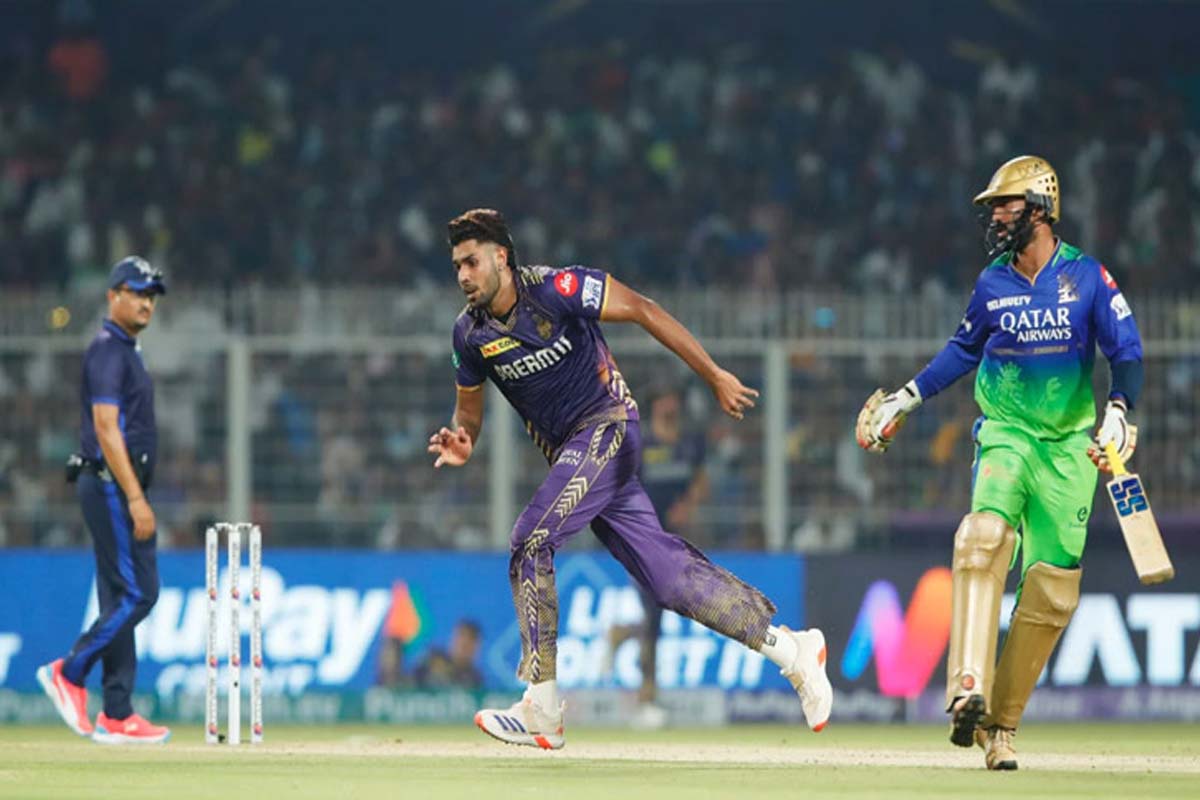 ২২২ রান তাড়া করে ১ রানে হারলো কোহলিরা