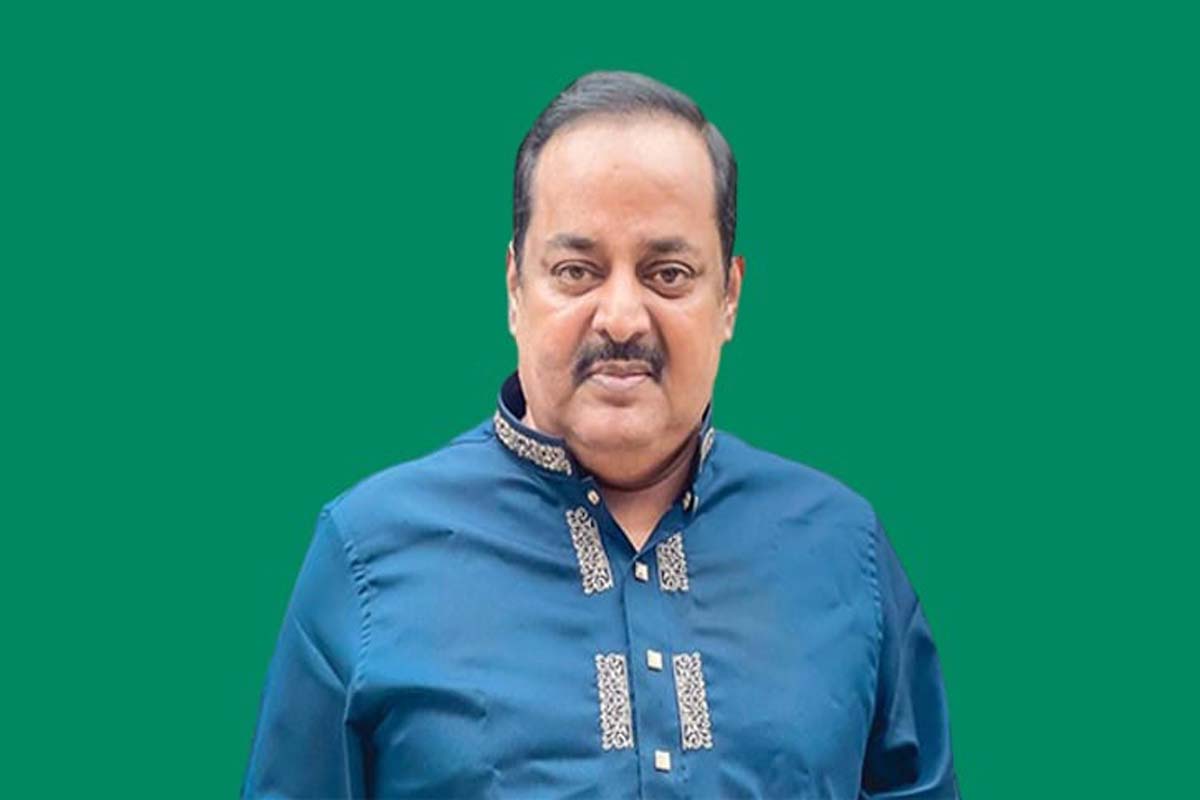 ডিপজলের বিরুদ্ধে অভিযোগ তুলে নিলেন অভিনেত্রী