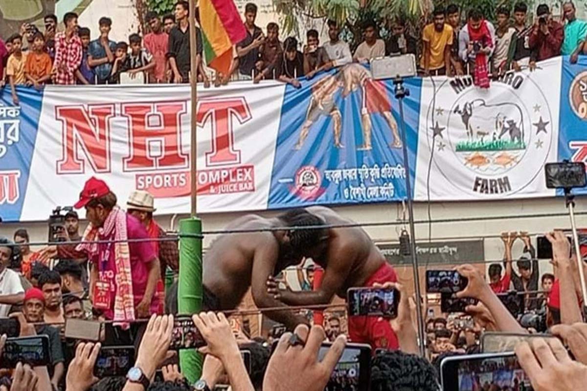 জব্বারের বলী খেলায় বাঘা শরীফ চ্যাম্পিয়ন