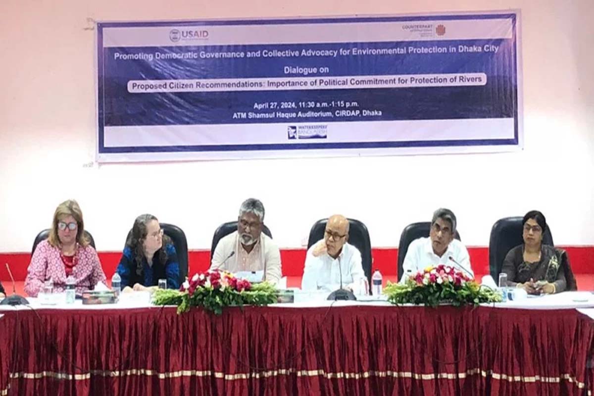 ‘নদী সুরক্ষায় প্রকল্প থাকলেও জন-আকাঙ্ক্ষার প্রতিফলন নেই’